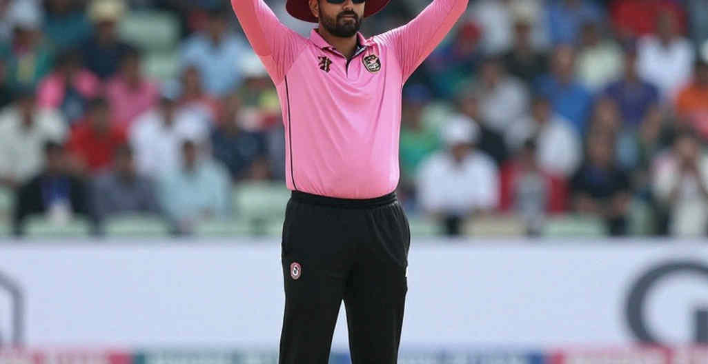 New York Seam and the Land of Spin: The Tactical Translation of Asian Cricket New York Seam and the Land of Spin: The Tactical Translation of Asian Cricket