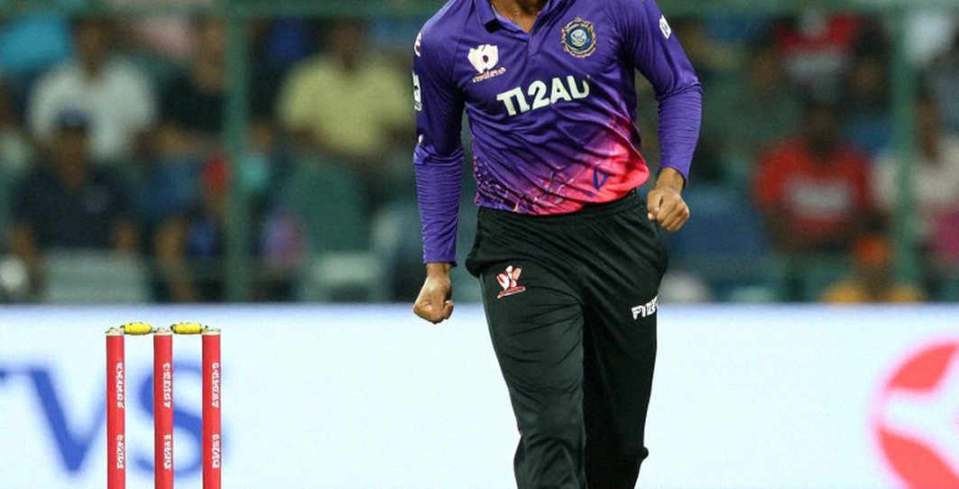 Blockchain's New Innings in Cricket: Smart Contracts, Fan Tokens, and the Verification Gap Blockchain's New Innings in Cricket: Smart Contracts, Fan Tokens, and the Verification Gap
