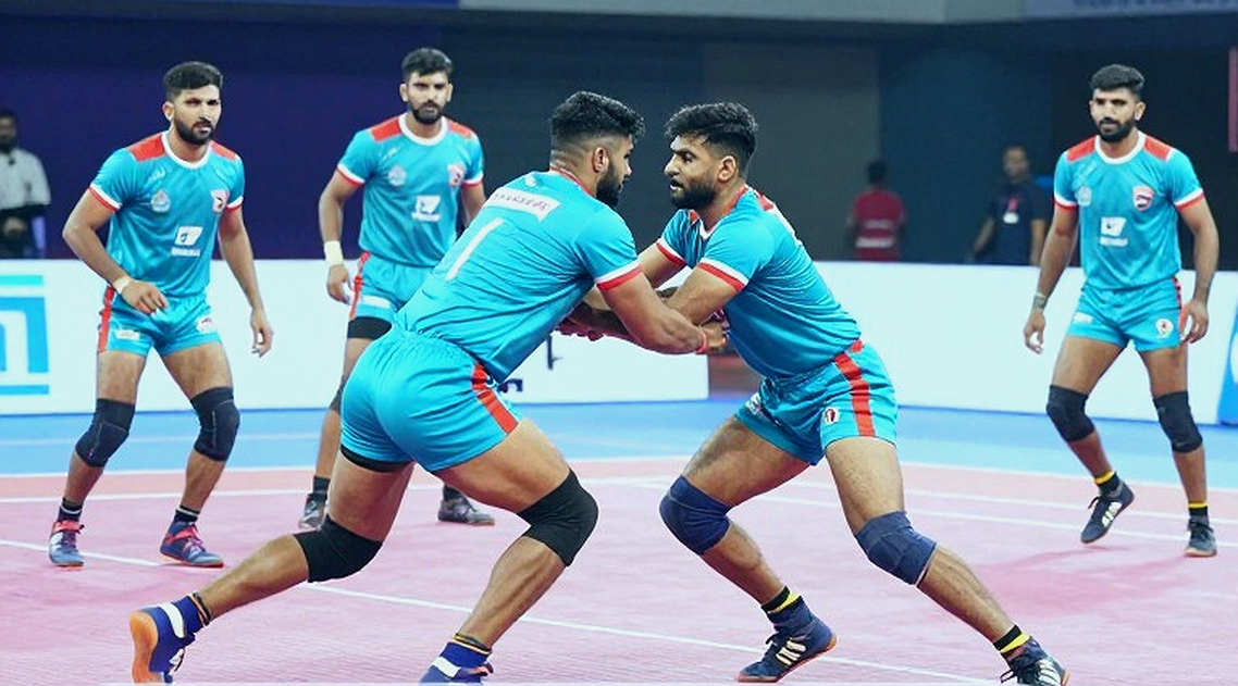 চুরাশি পয়েন্টের মাঝে লুকানো বারো নম্বরের ফাঁক: বাংলাদেশকে হারিয়ে ভারতের সেমিফাইনালে ওঠার আসল গল্পটা স্কোরবোর্ডে নেই